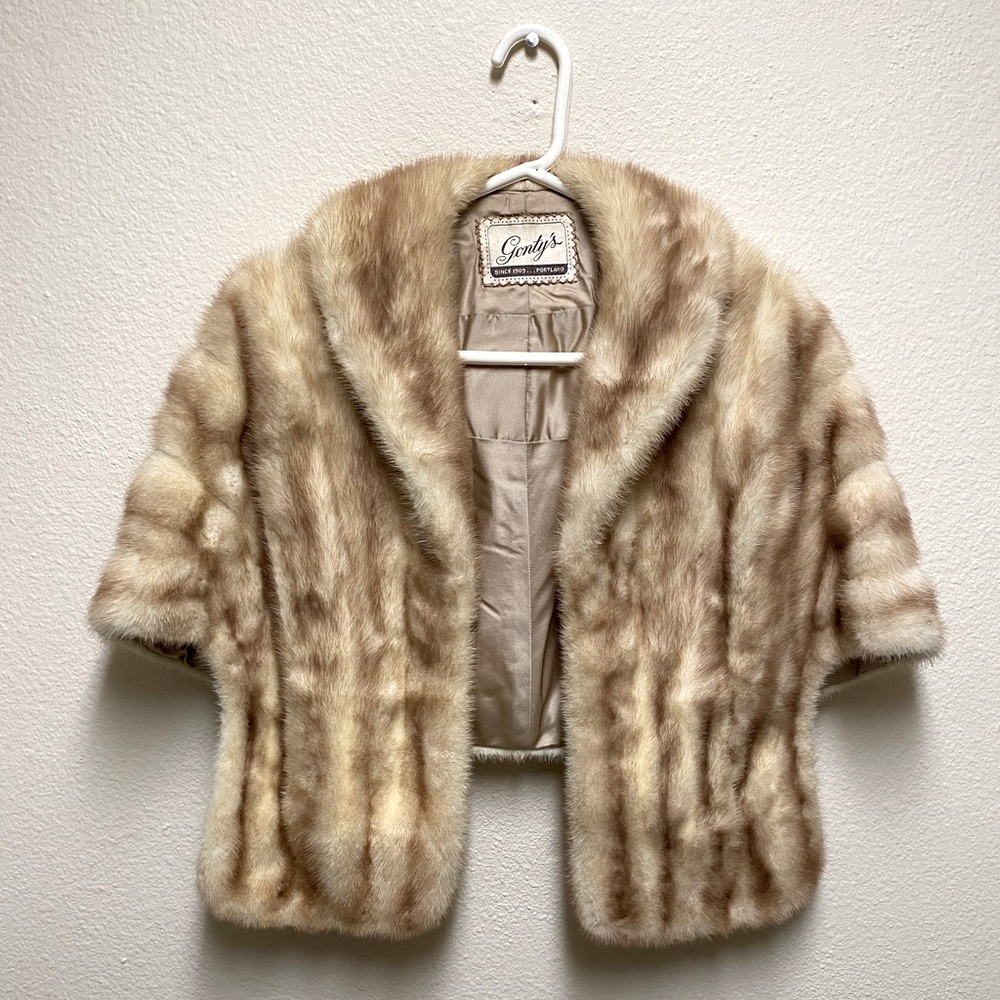 Genuine Cream Vintage Fur Stole/Shawl/Wrap S/M